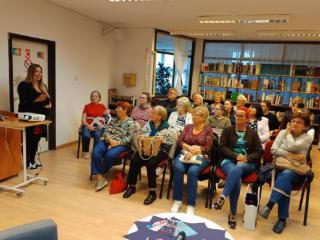 Tomor Anita író-olvasó találkozó - képekben Tomor Anita író-olvasó találkozó - képekben