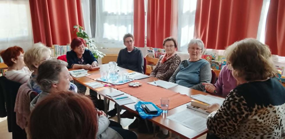Ap�czai K�nyvbar�t k�r - k�pekben 2026. m�jus