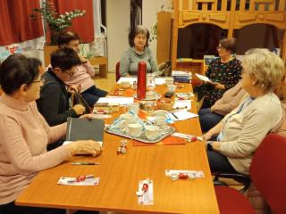 Ap�czai K�nyvbar�t K�r - fot�k