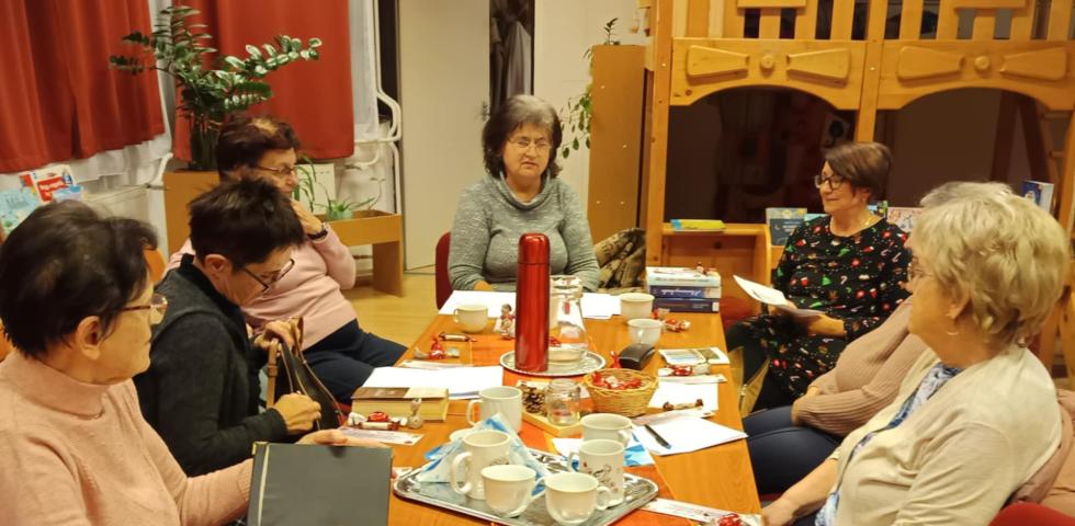 Apáczai Könyvbarát Kör - fotók Apáczai Könyvbarát Kör - fotók