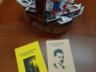 Versvad�szat a k�nyvt�rban ...k�pekben